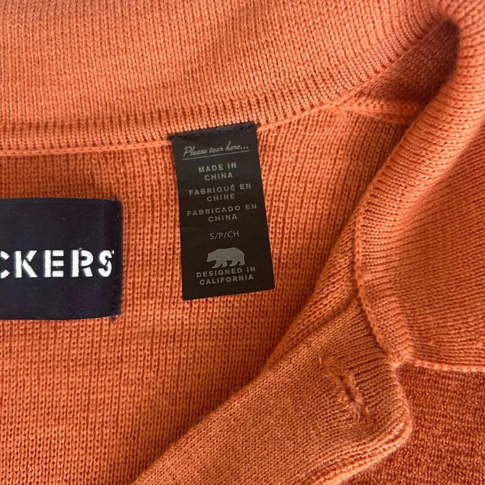Dockers Burnt Orange Knit Polo ***SIZE READS SMALL WOULD SAY ITS MORE LIKE XS*** - Picture 2 of 2